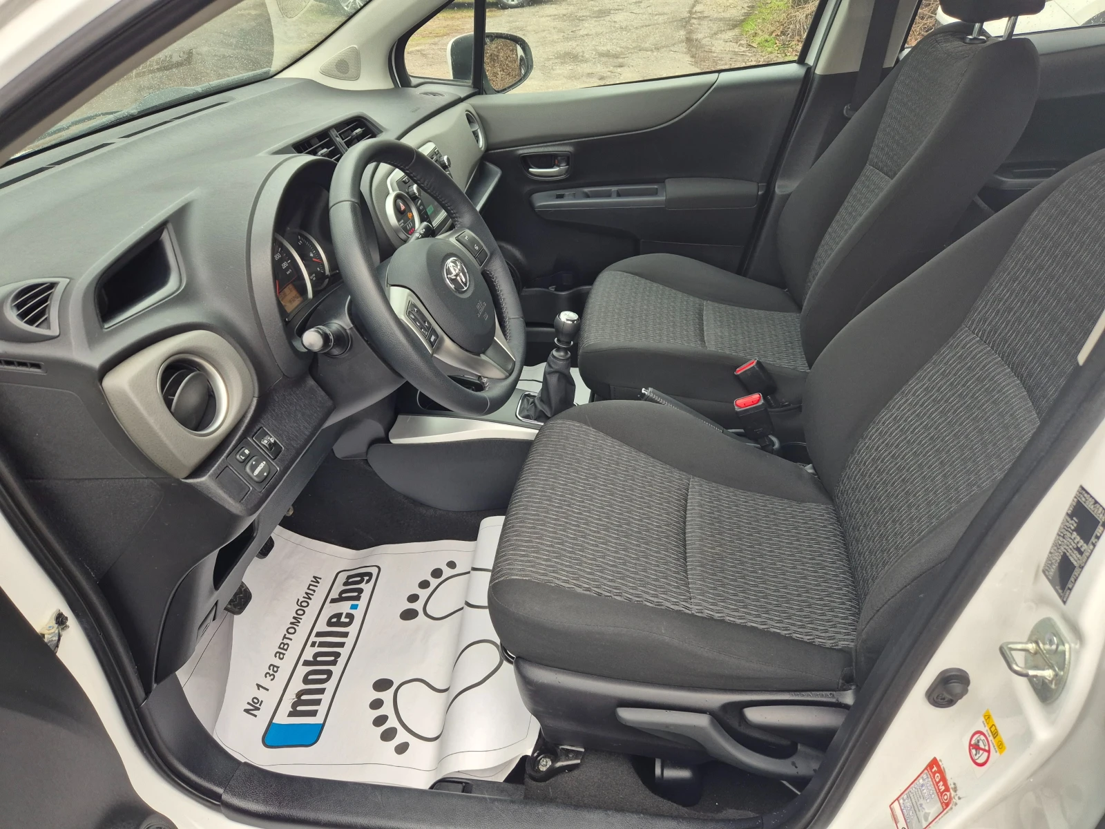 Toyota Yaris 1.4D-4D НОВ ВНОС ИТАЛИЯ БЕЗ РЪЖДИ И ЗАБЕЛЕЖКИ  - изображение 9