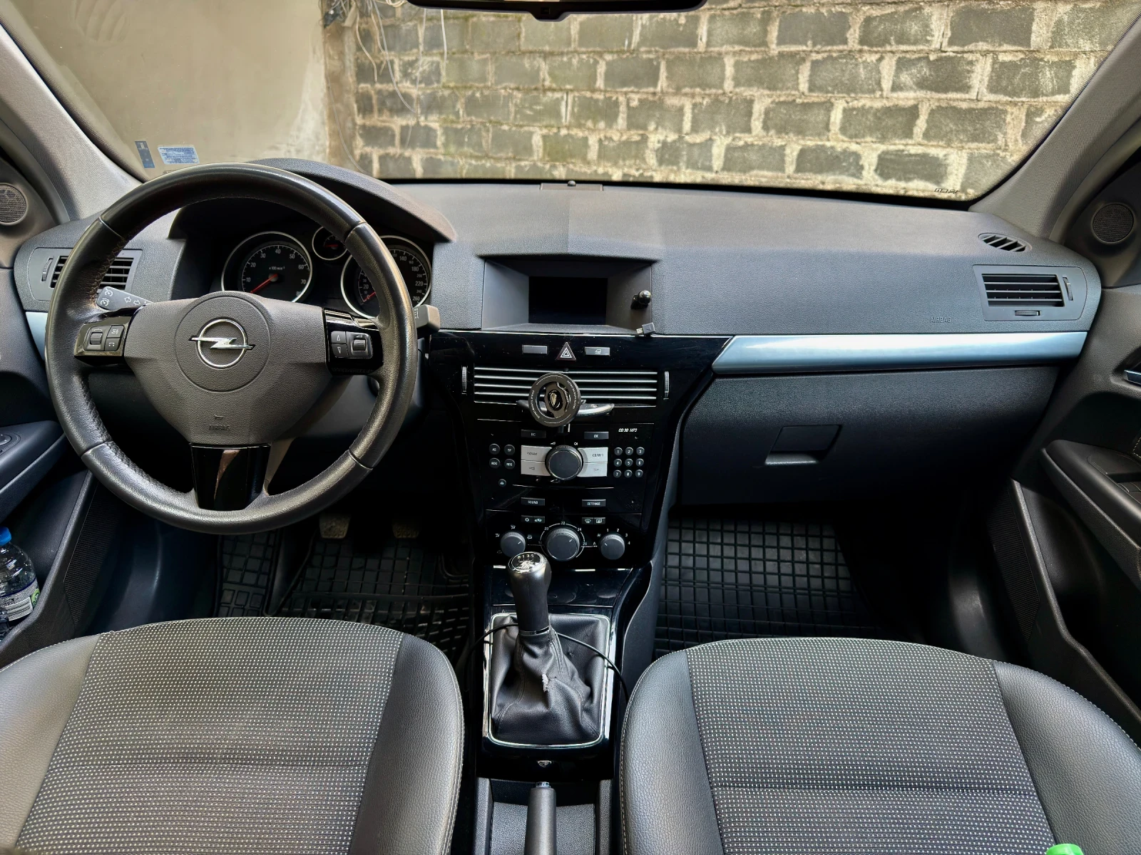 Opel Astra 1.6T - изображение 7