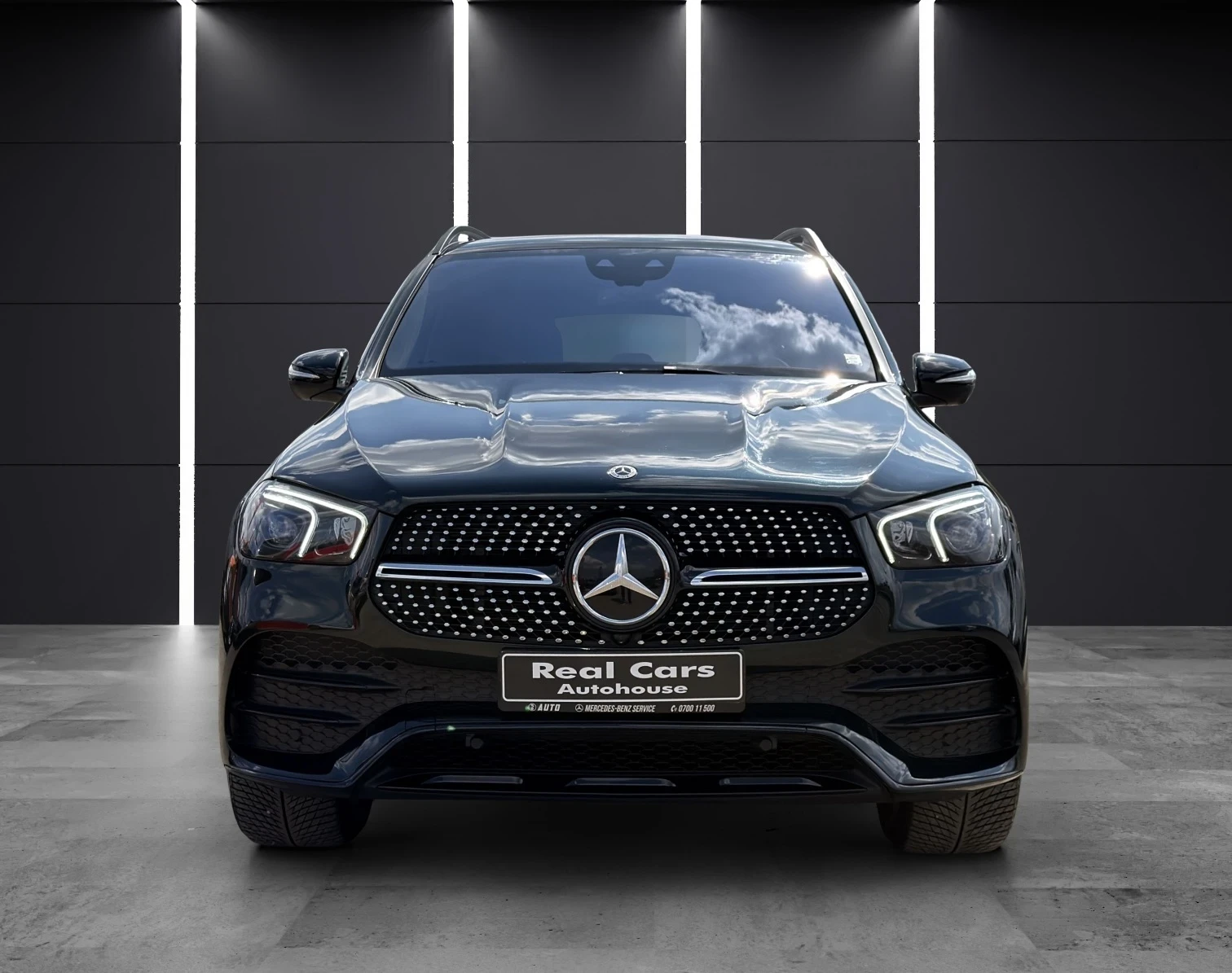 Mercedes-Benz GLE 450 * 4M* AMG* BURM* 360* MANUGAKTUR* Massage* , снимка 2 - Автомобили и джипове - 54028801