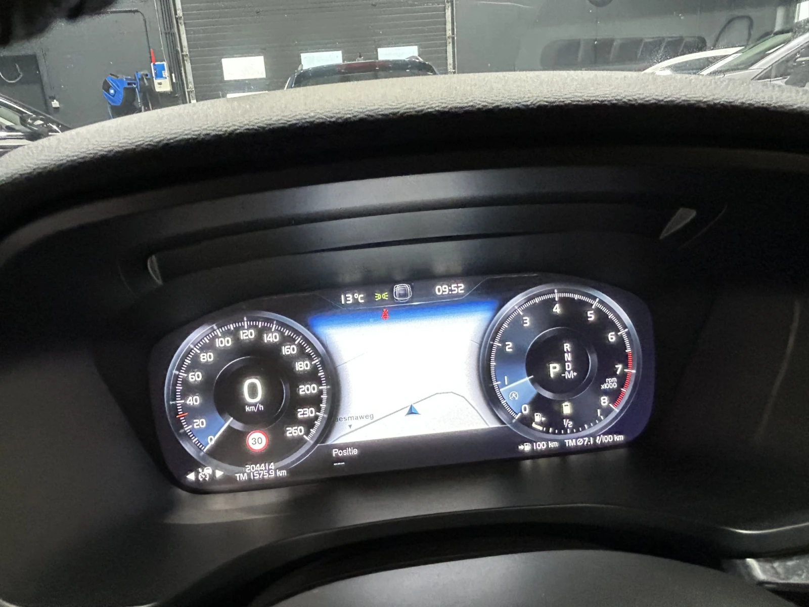 Volvo S60  B3 R-Design, снимка 7 - Автомобили и джипове - 54112897