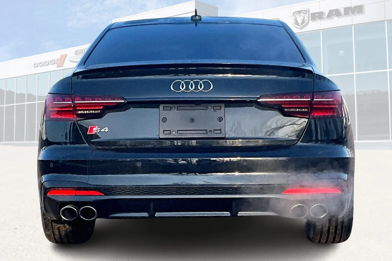 Audi S4 3.0T* quattro* Premium* АвтоКредит* (ЦЕНА ДО БГ), снимка 6 - Автомобили и джипове - 54129089