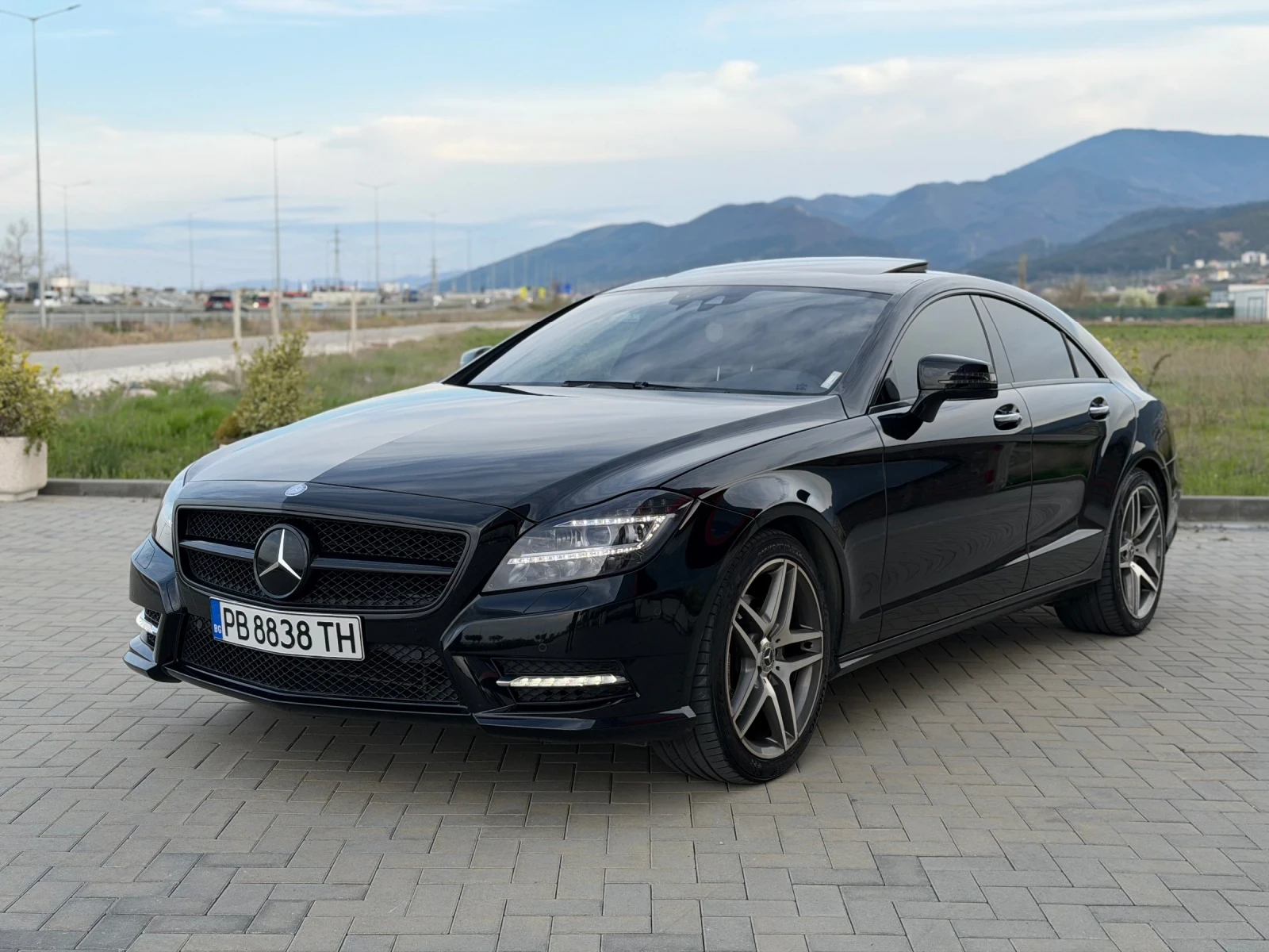 Mercedes-Benz CLS 350, снимка 7 - Автомобили и джипове - 54174544