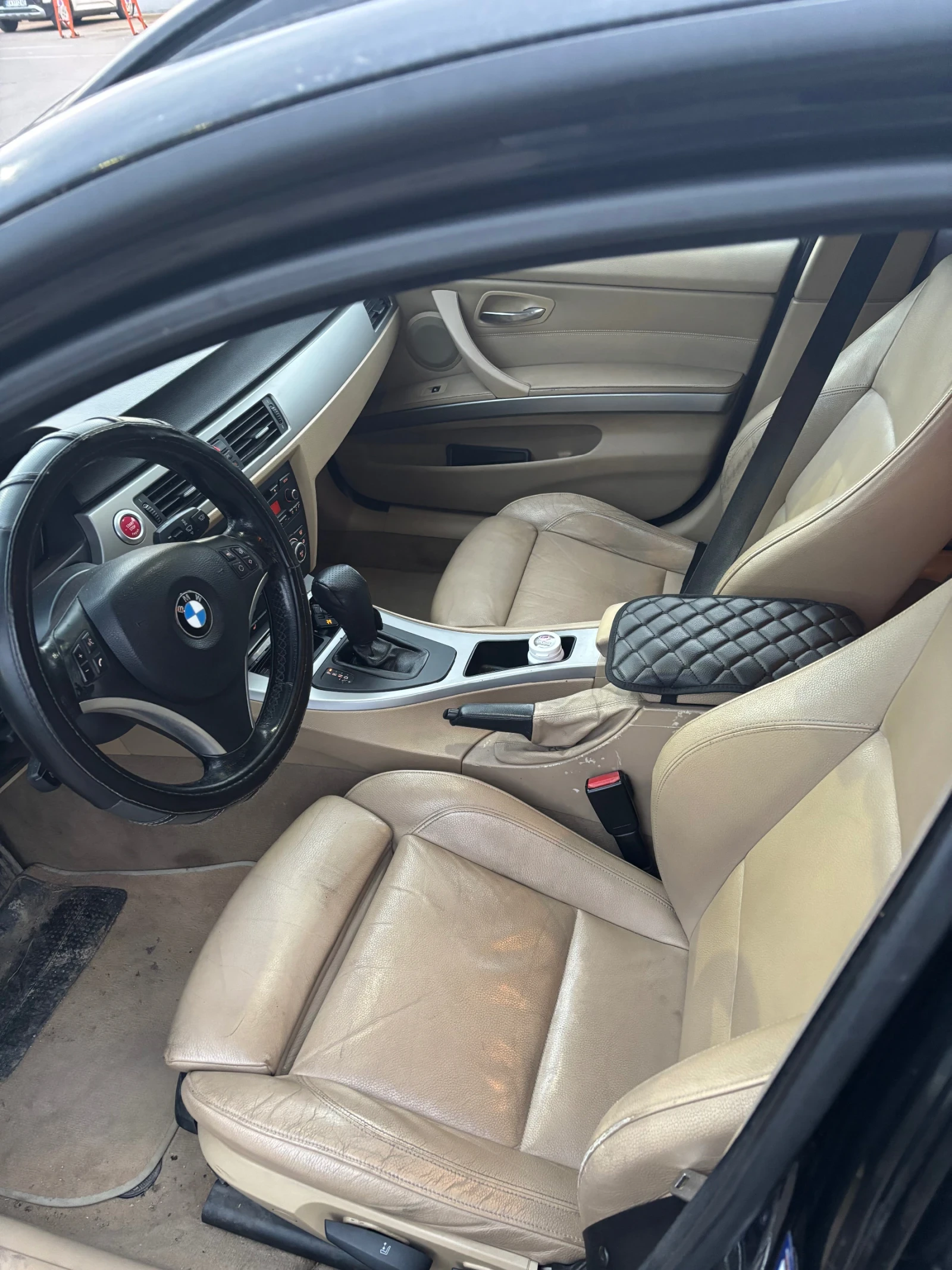 BMW 320, снимка 4 - Автомобили и джипове - 54208048