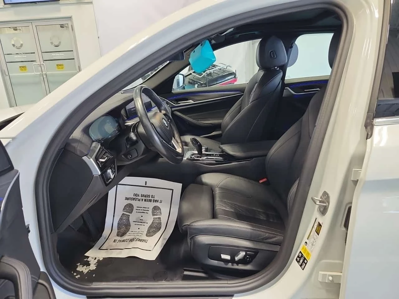 BMW 530 xDrive * CARFAX * �������* ������� ����� *  | Mobile.bg � ����������� 9