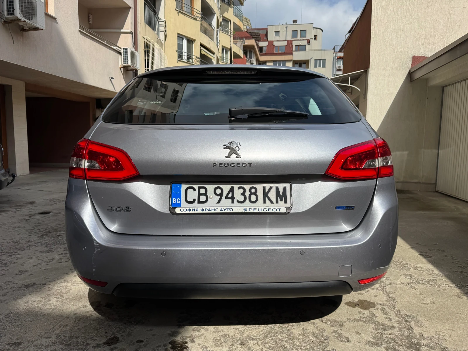 Peugeot 308 308 SW 1.2 i (130 HP), снимка 2 - Автомобили и джипове - 54396203