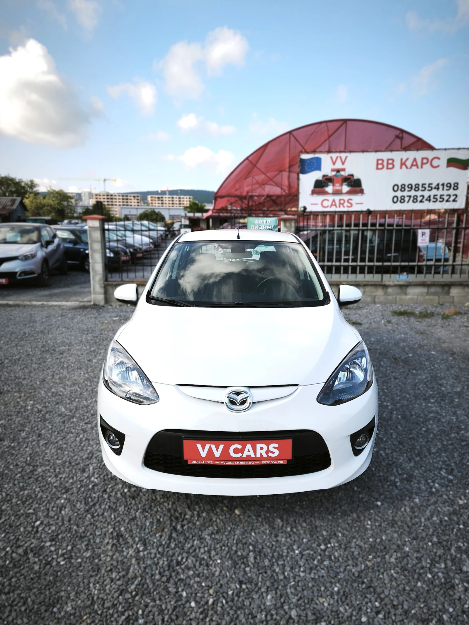 Mazda 2 1.5i AUTOMATIC - KEYLESS - FACELIFT, снимка 2 - Автомобили и джипове - 54801445