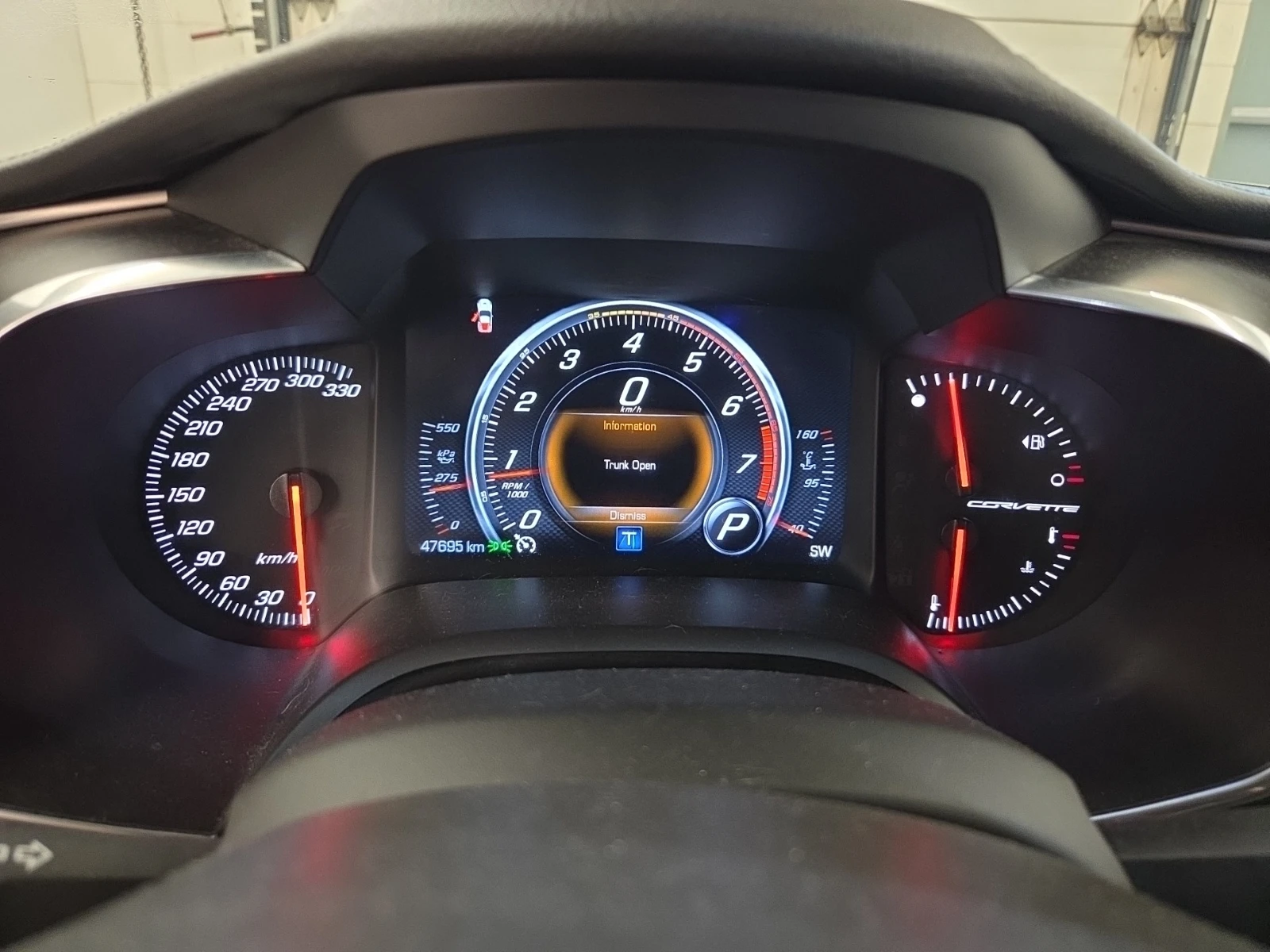 Chevrolet Corvette 1LT, снимка 14 - Автомобили и джипове - 55017944