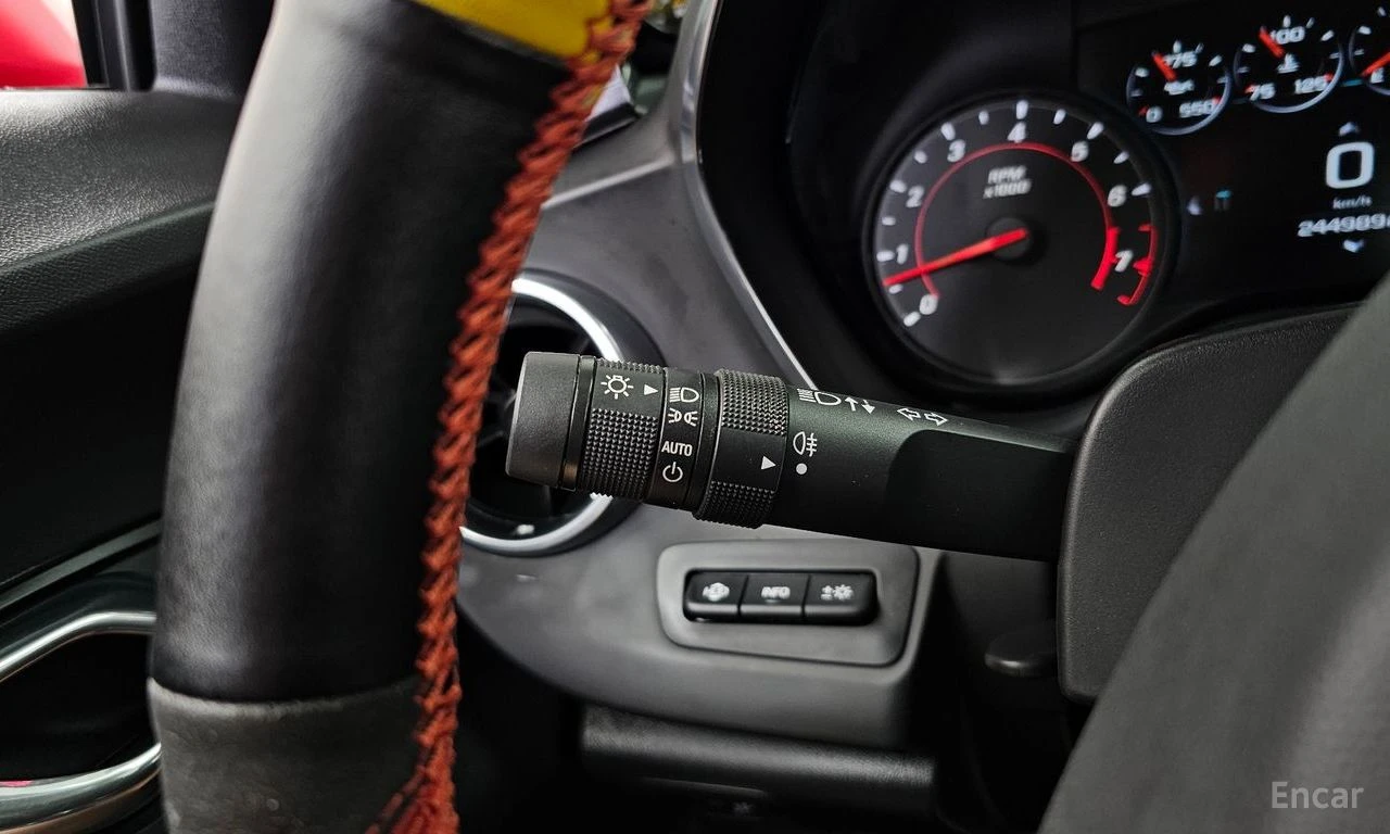 Chevrolet Camaro SS* 6.2* V8* ОБДУХВАНЕ* ЕДИН* СОБСТВЕНИК* , снимка 6 - Автомобили и джипове - 55190629