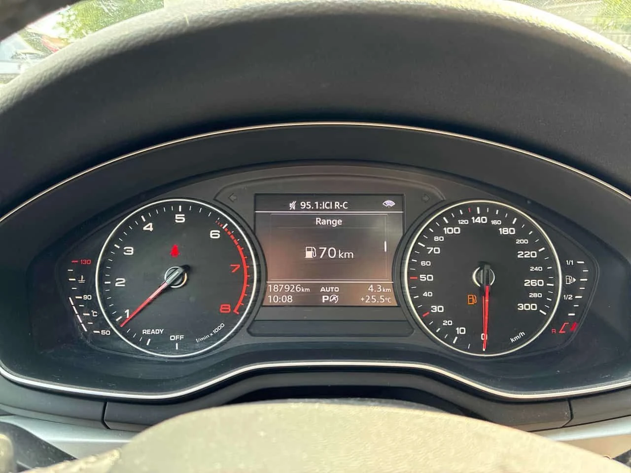 Audi A4 Allroad KOMFORT QUATTRO * ПОДГРЕВИ* КАМЕРА* ПАНОРАМА* , снимка 8 - Автомобили и джипове - 55230981