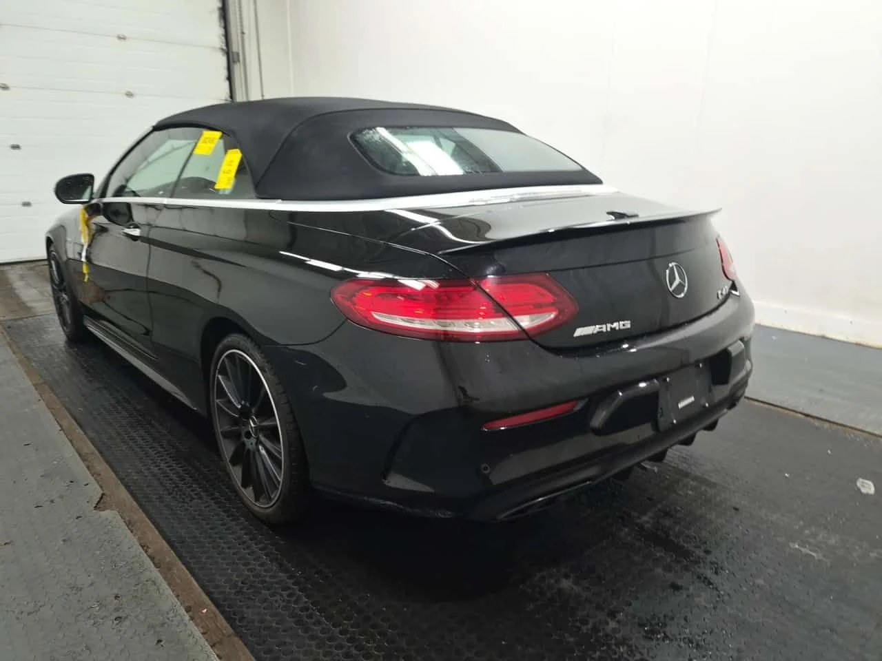 Mercedes-Benz C 43 AMG  ОБДУХВАНЕ / 360 / ДИСТРОНИК / BURMESTER , снимка 4 - Автомобили и джипове - 55445392