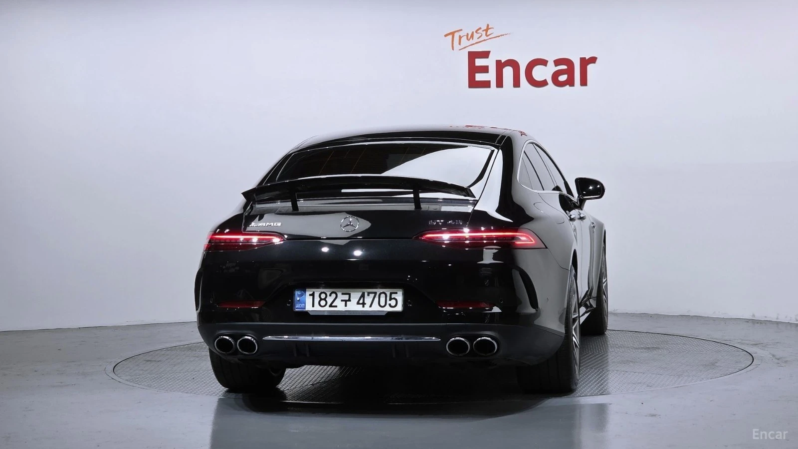 Mercedes-Benz AMG GT 43* 4MATIC+ * ПОДГРЕВ* ОБДУХВАНЕ* 360* ПАНО* HUD* , снимка 4 - Автомобили и джипове - 55486376
