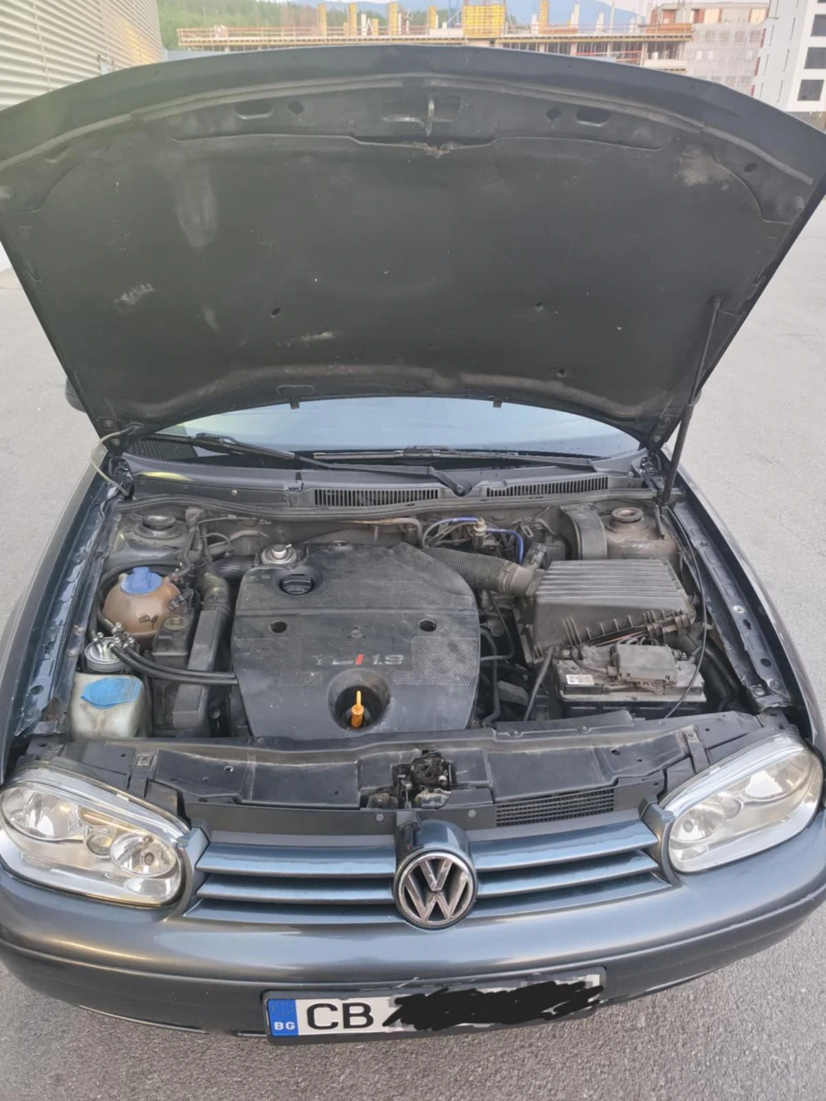 VW Golf 1.9 TDI, снимка 5 - Автомобили и джипове - 55624350