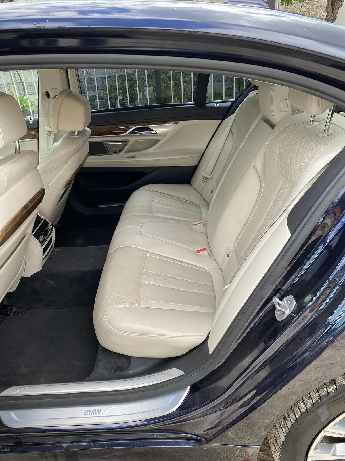 BMW 740 B58B30B, снимка 7 - Автомобили и джипове - 55725861