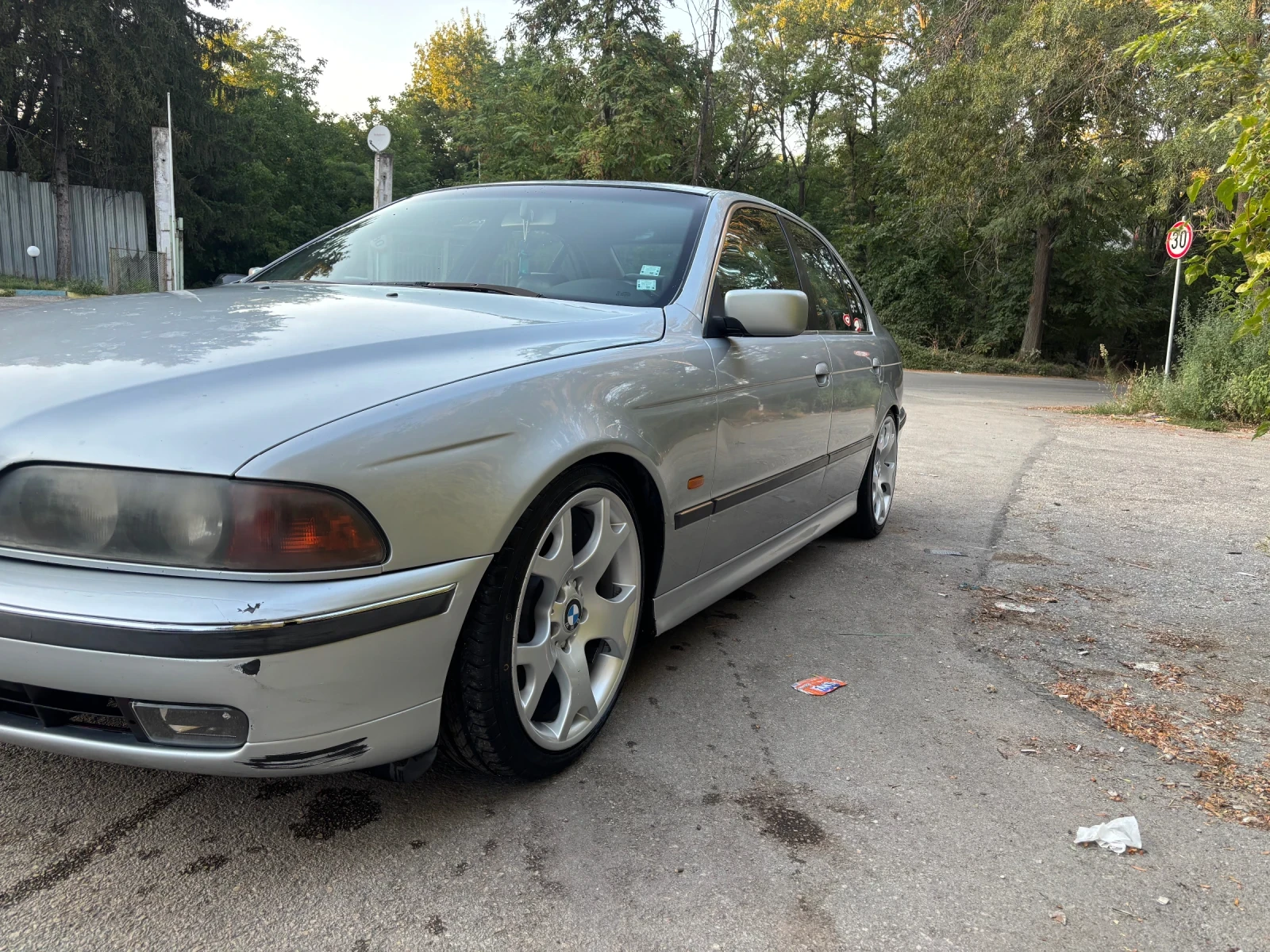 BMW 525, снимка 2 - Автомобили и джипове - 55991869