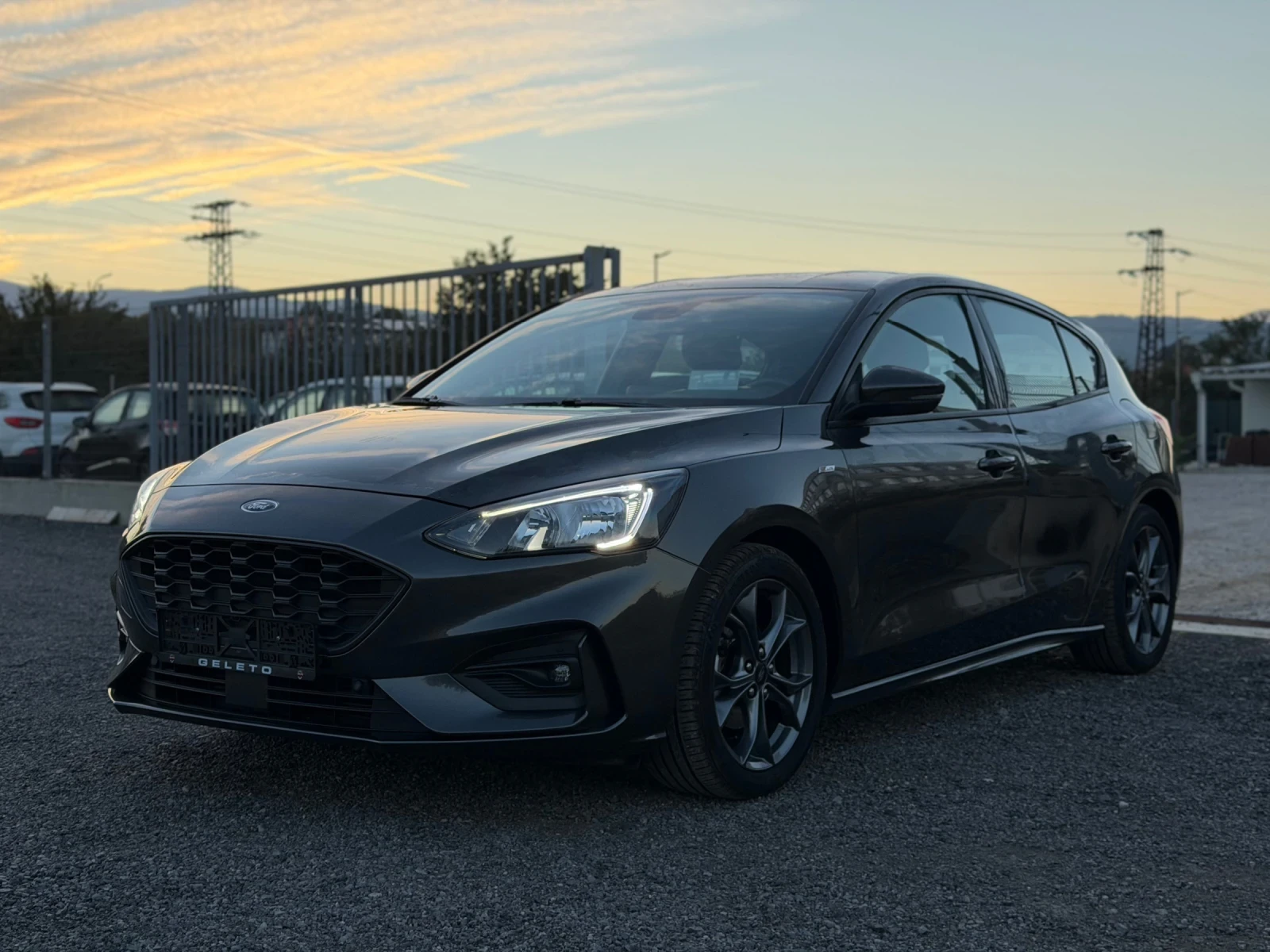 Ford Focus 1.0/st line/camera/pdc/navi/autopark/лизинг, снимка 2 - Автомобили и джипове - 56379890