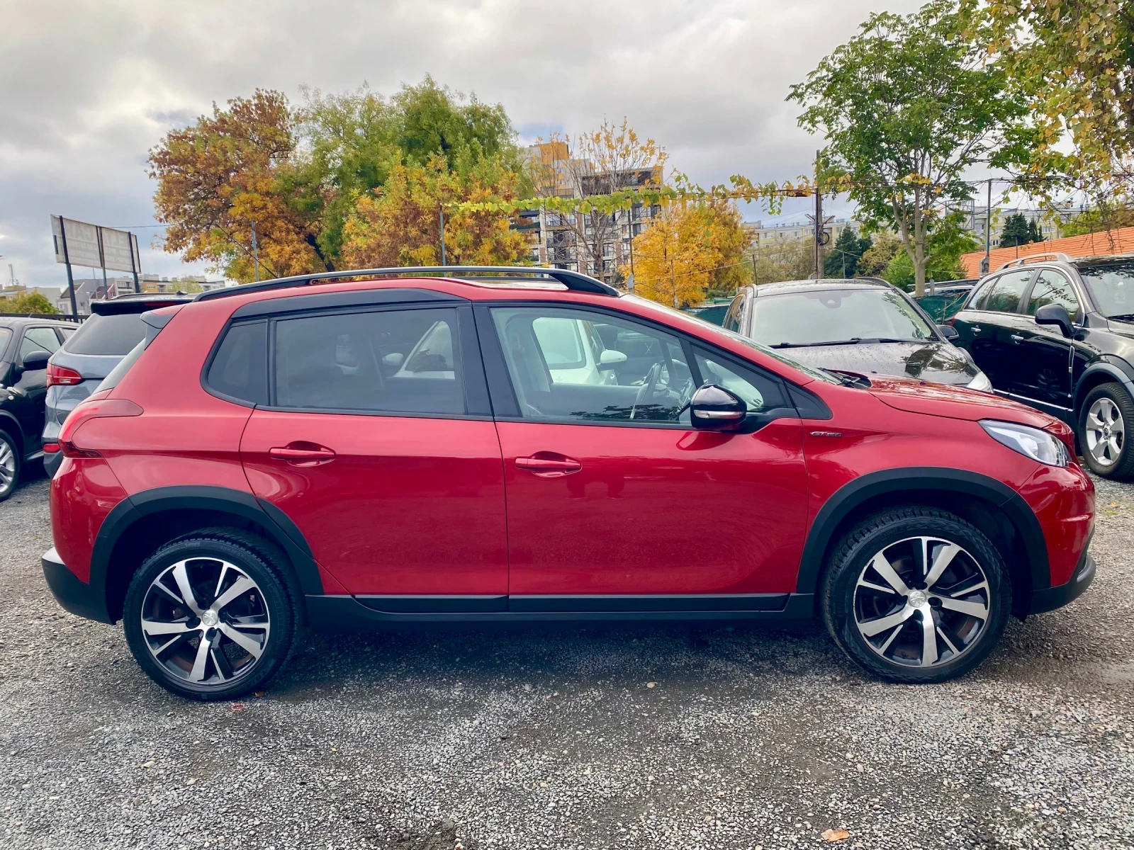 Peugeot 2008, снимка 3 - Автомобили и джипове - 56471949