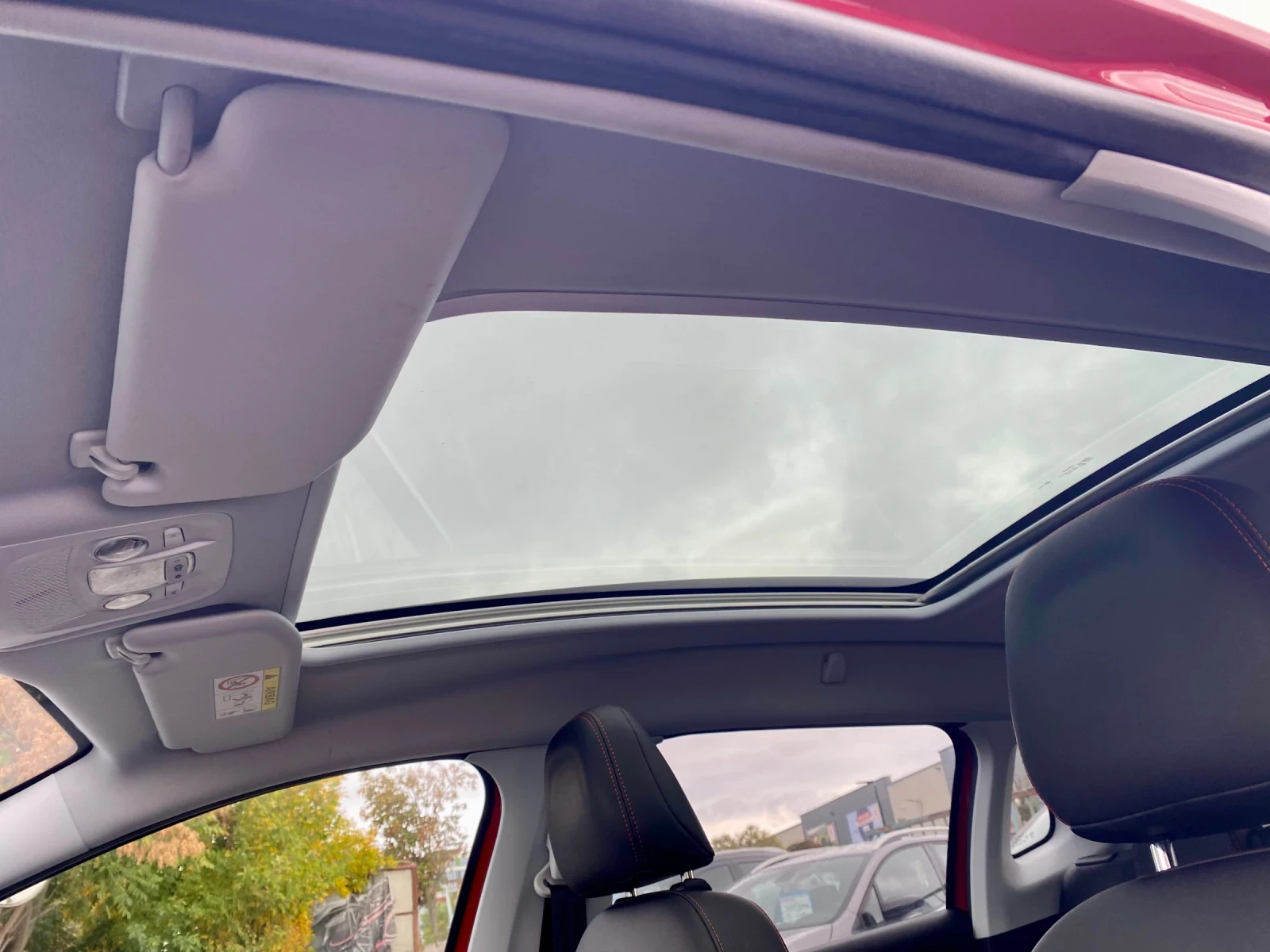 Peugeot 2008, снимка 7 - Автомобили и джипове - 56471949