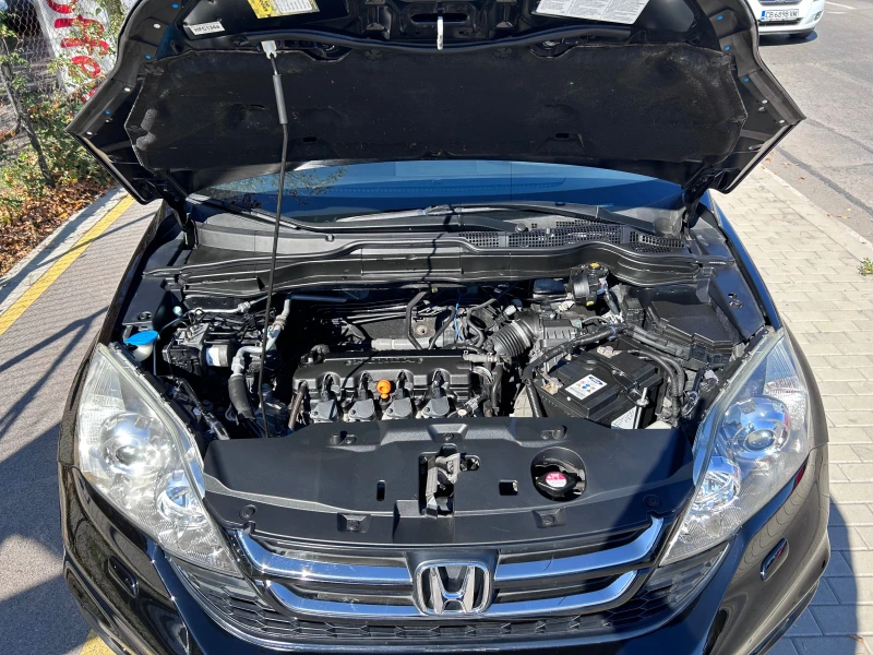 Honda Cr-v 2.0 FACELIFT/AUTOMATIC/4X4/КОЖЕН САЛОН, снимка 7 - Автомобили и джипове - 47607271