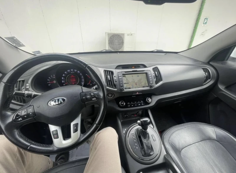 Kia Sportage, снимка 5 - Автомобили и джипове - 48074868