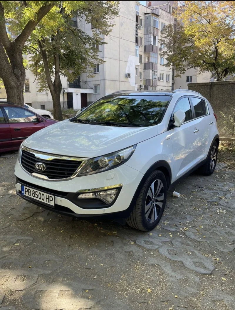 Kia Sportage, снимка 2 - Автомобили и джипове - 48074868