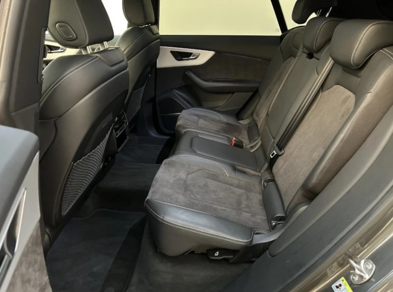 Audi Q8 50 TDI Quattro S - line, снимка 10 - Автомобили и джипове - 52545429