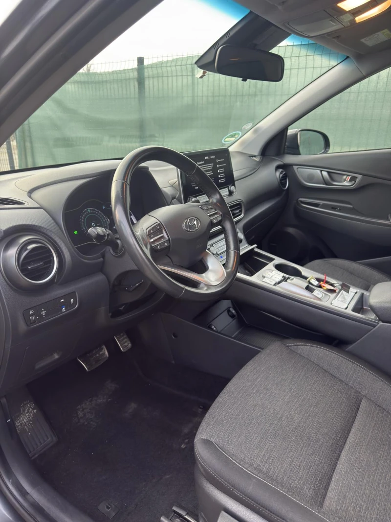 Hyundai Kona 64KWh/SOH100%/BLUELINK/ТЕРМОПОМПА, снимка 6 - Автомобили и джипове - 53213001