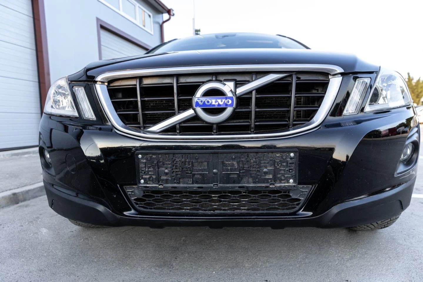 Volvo XC60 AWD-РЕГИСТРИРАНА и ОБСЛУЖЕНА. - изображение 9