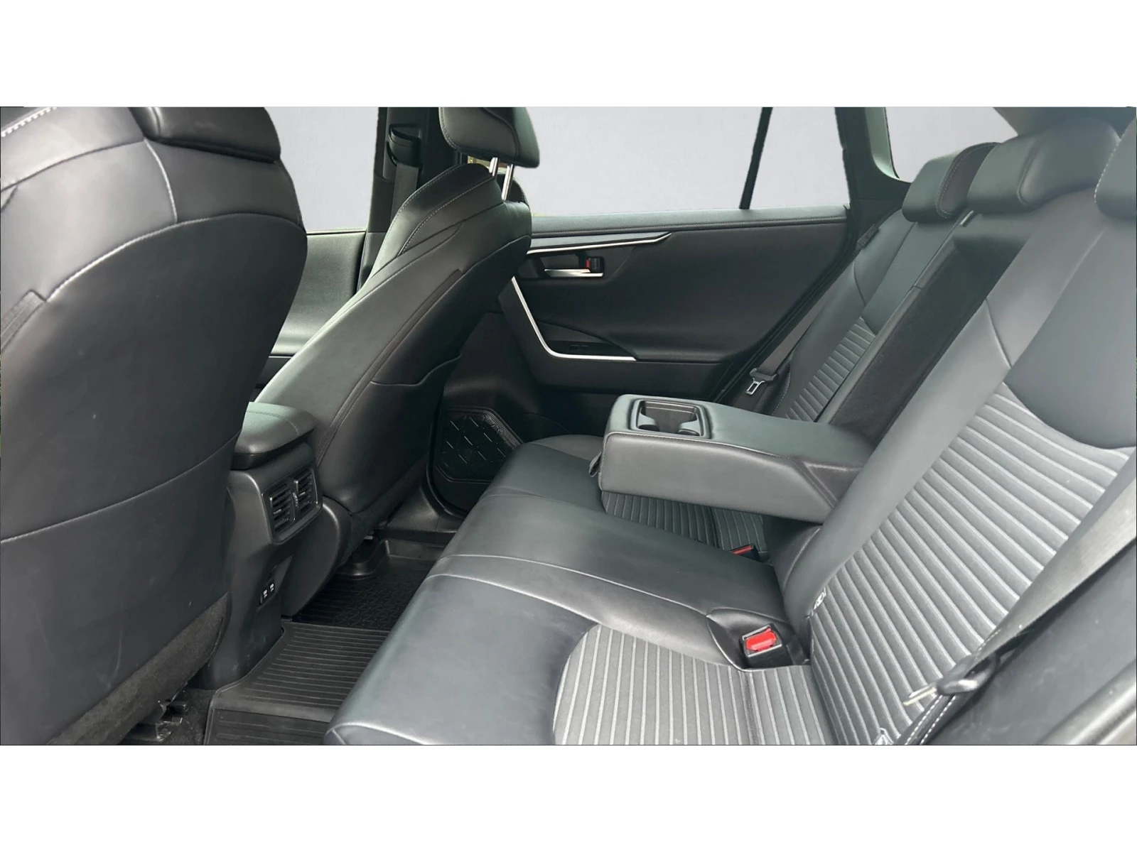 Toyota Rav4 Black Edition, ������� ������ �� 281   | Mobile.bg � ����������� 11