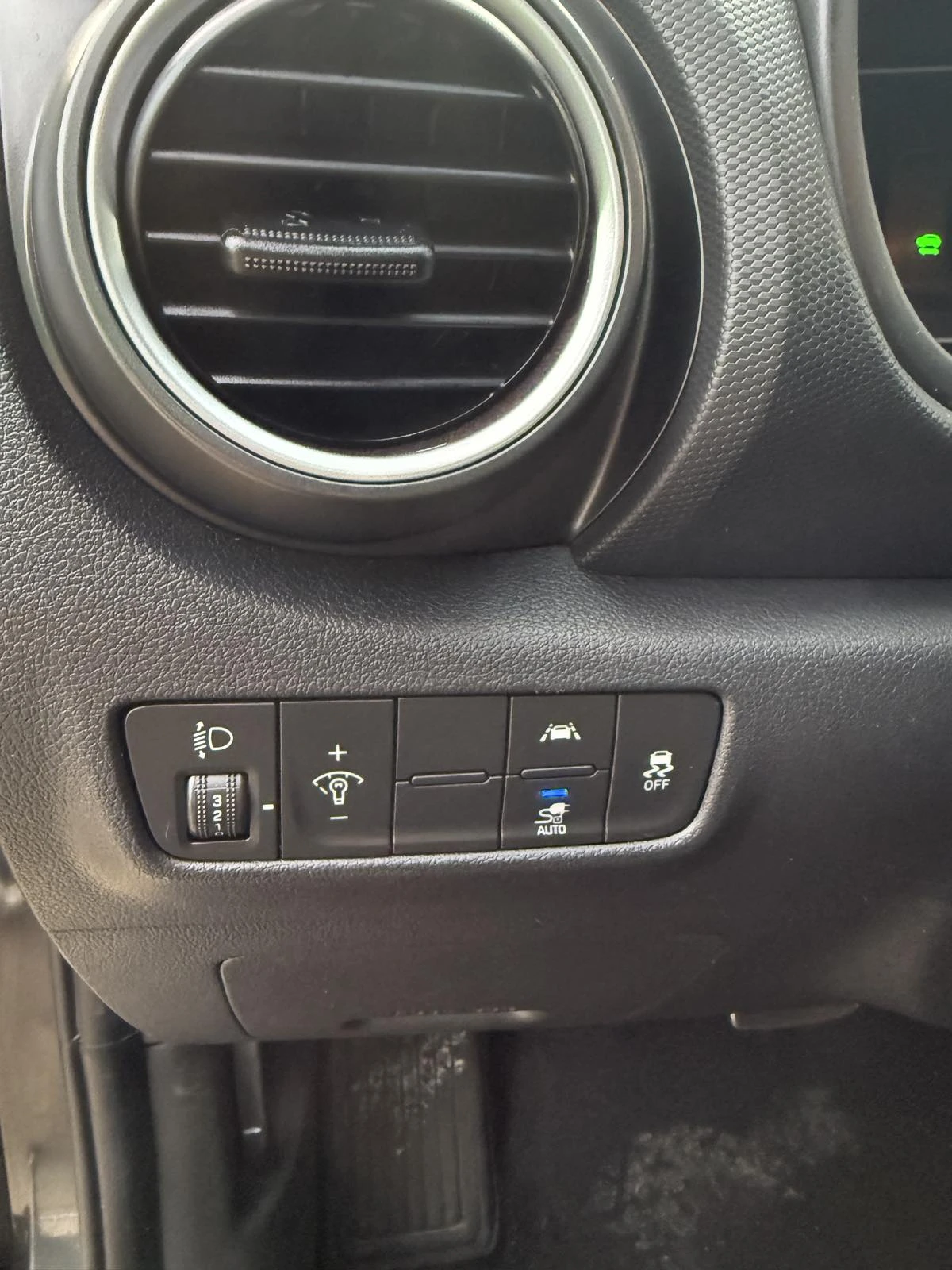 Hyundai Kona 64KWh/SOH100%/BLUELINK/���������� | Mobile.bg � ����������� 16