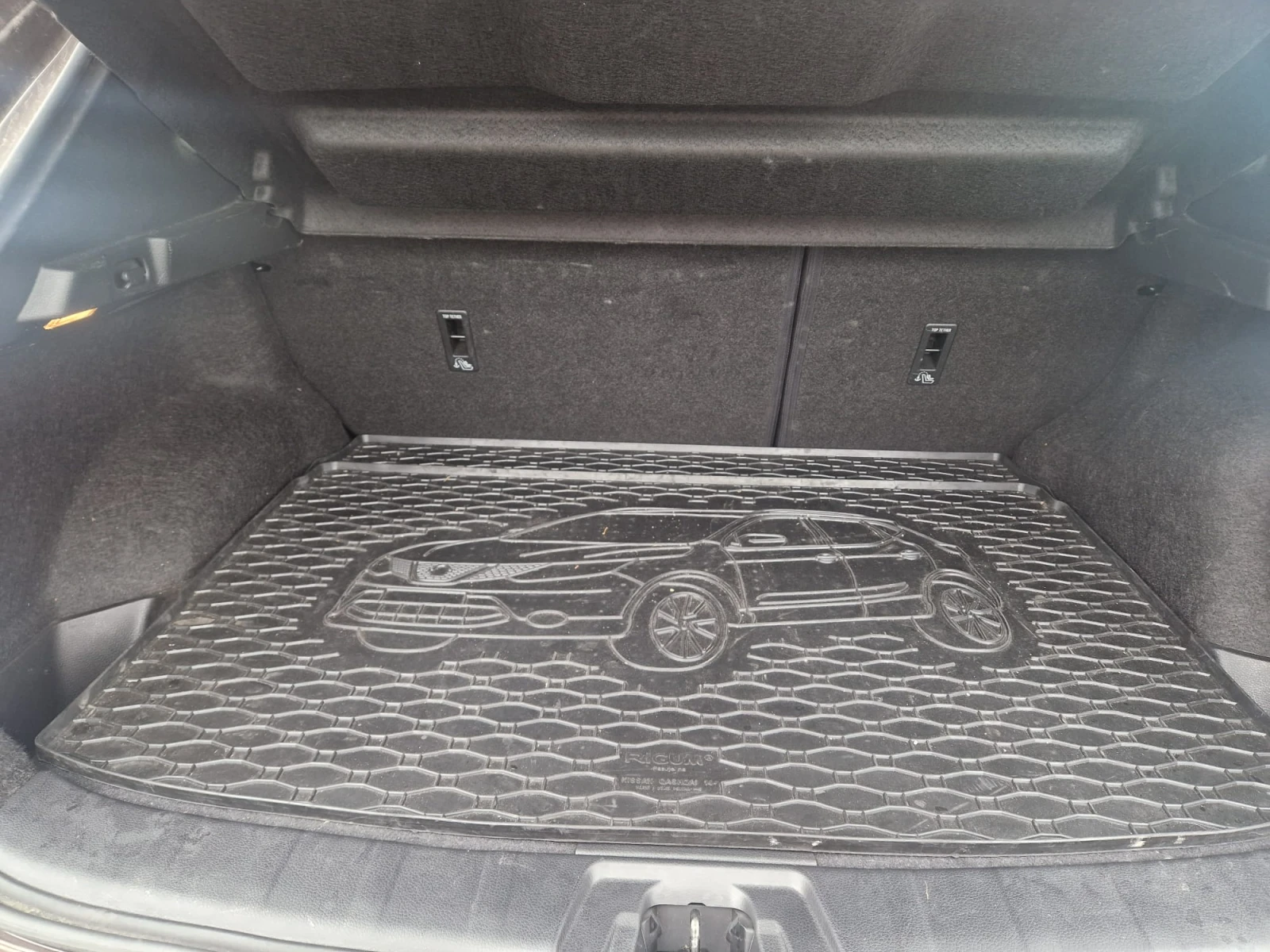 Nissan Qashqai N Connecta, снимка 14 - Автомобили и джипове - 54005471