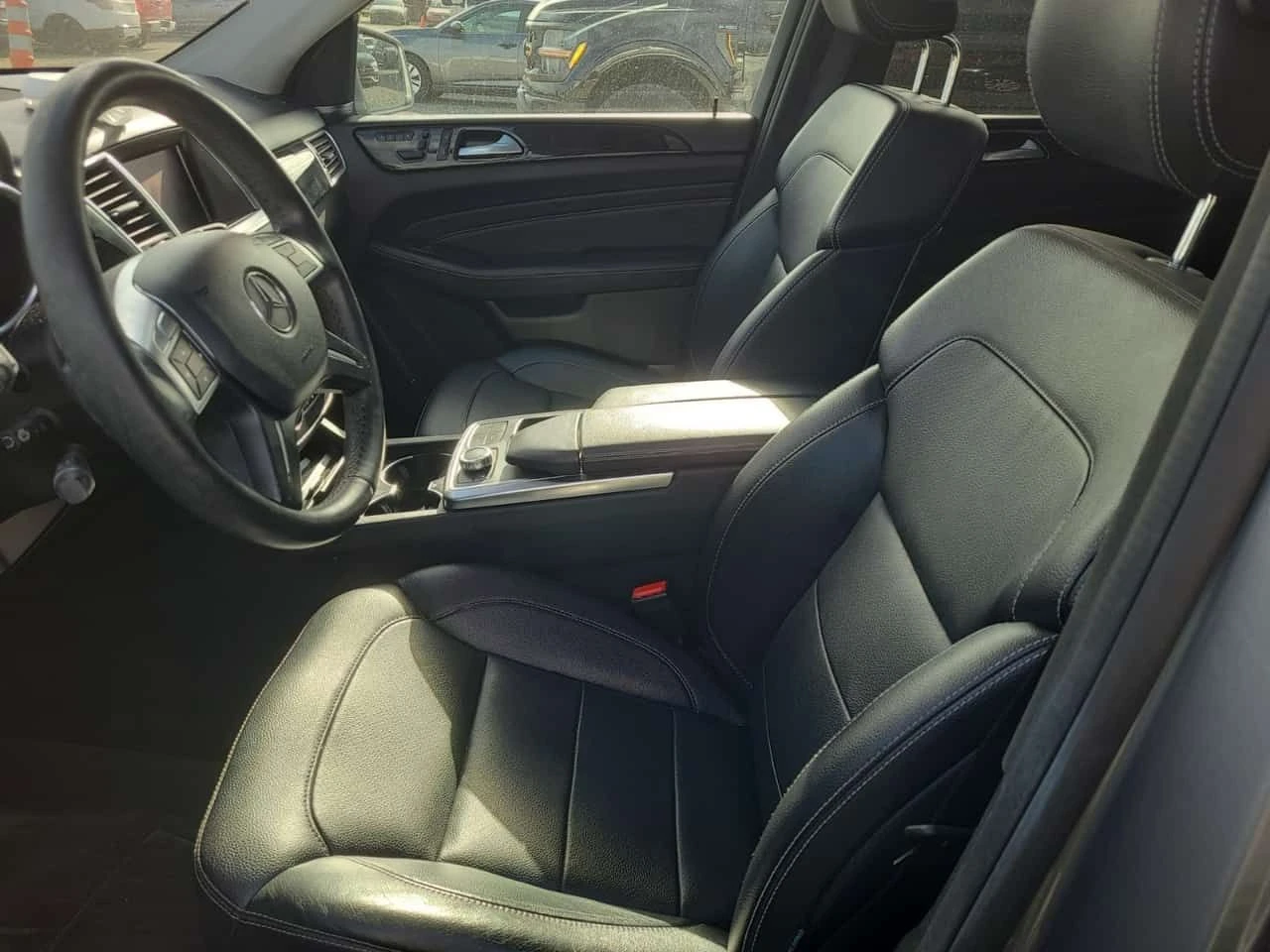 Mercedes-Benz ML 350 BlueTEC | AIRMATIC | 360 | H K, снимка 2 - Автомобили и джипове - 54715862