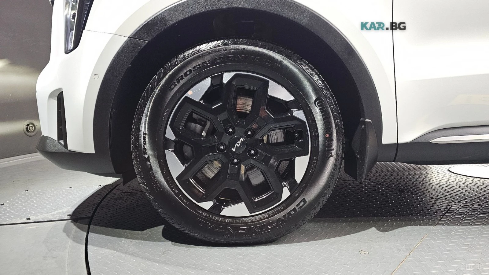 Kia Sorento EXCLUSIVE* 4X4* PANO* 7МЕСТА* ПОДГРЕВ* КАМЕРА, снимка 5 - Автомобили и джипове - 54942793