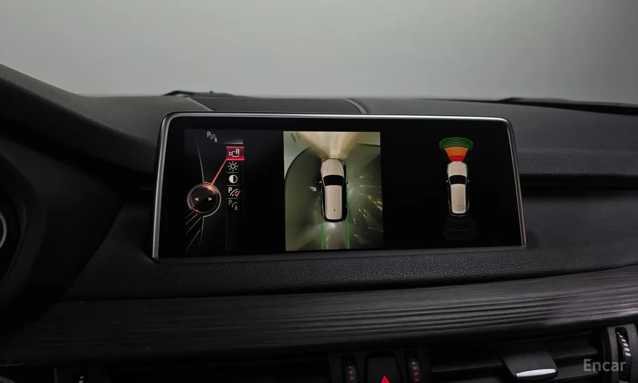 BMW X5 xDrive30d | PANO | 360 CAMS | HEADUP | AMBIENT | Mobile.bg � ����������� 12