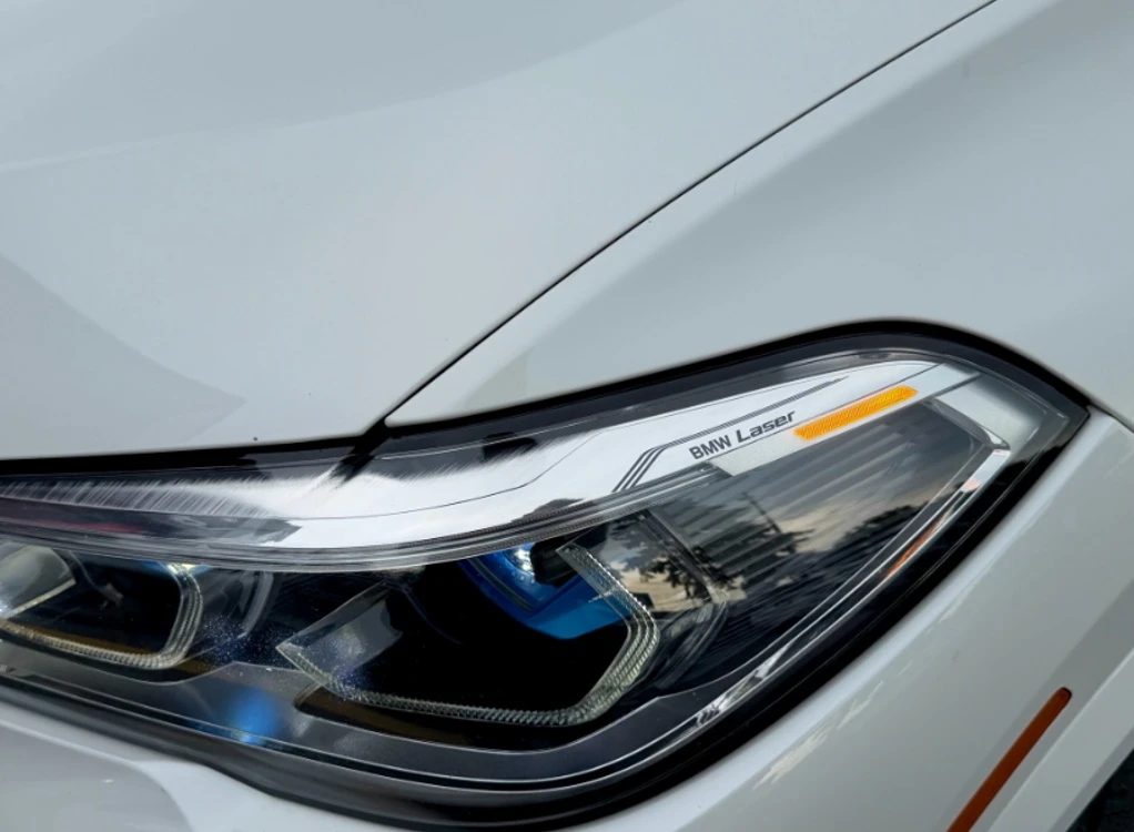 BMW X5 xDrive40i M Sport| LASER| AIR| ASSIST PROF| SWAROV, снимка 8 - Автомобили и джипове - 55873730