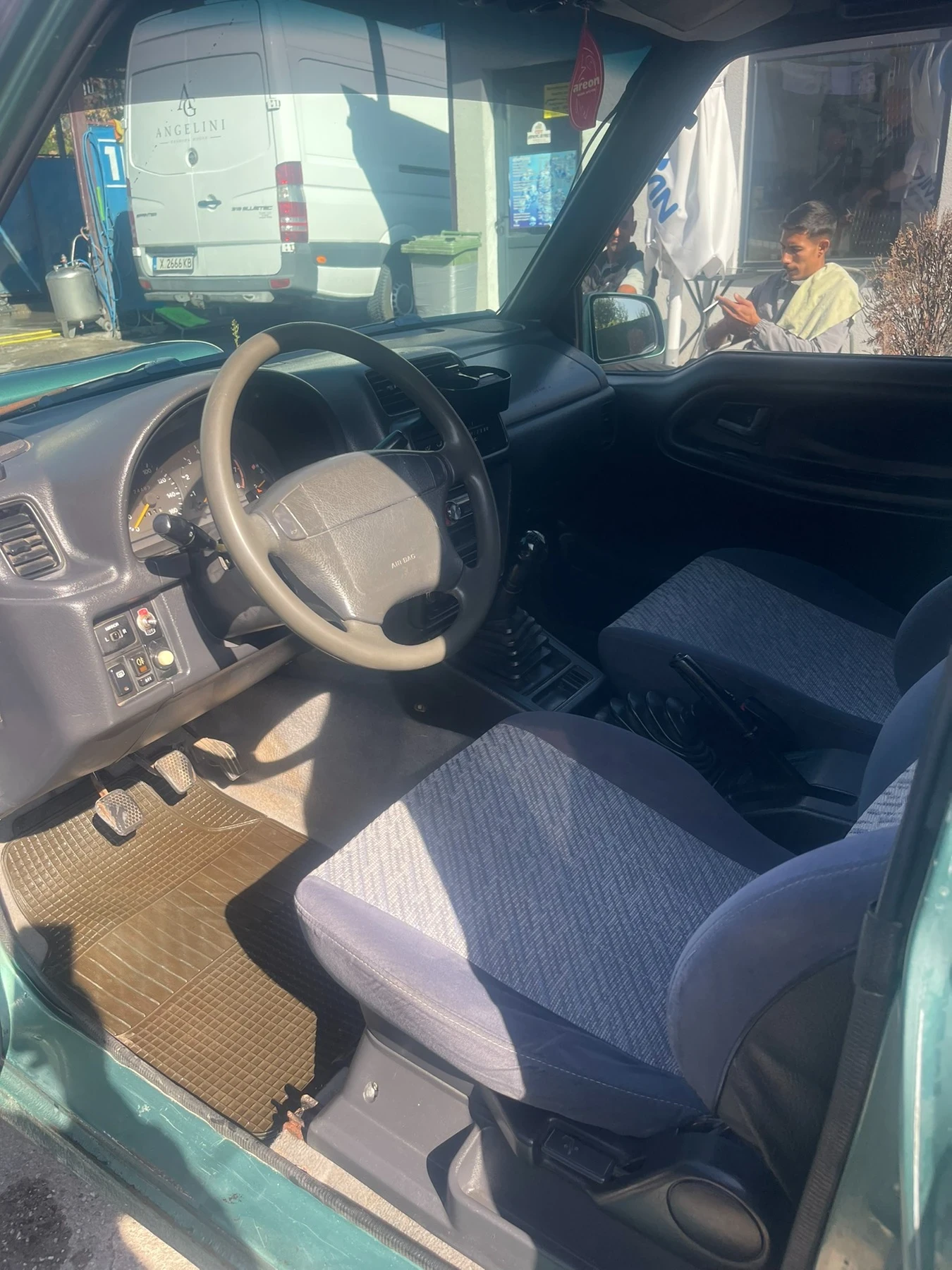 Suzuki Vitara Бензин , снимка 6 - Автомобили и джипове - 56634748
