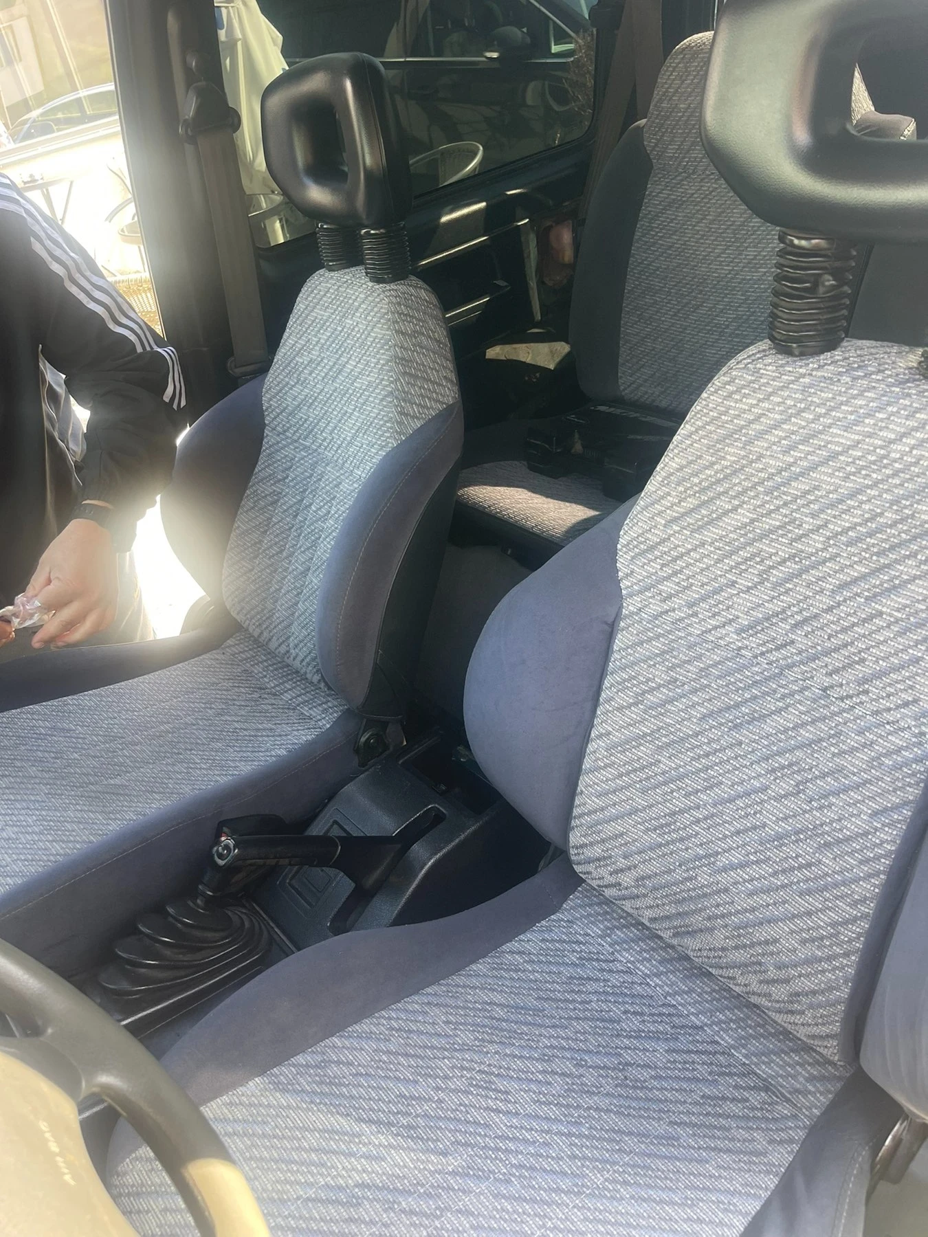 Suzuki Vitara Бензин , снимка 9 - Автомобили и джипове - 56634748
