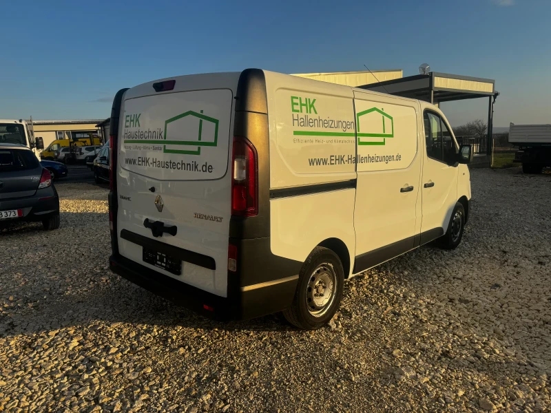 Renault Trafic, снимка 3 - Бусове и автобуси - 52693640