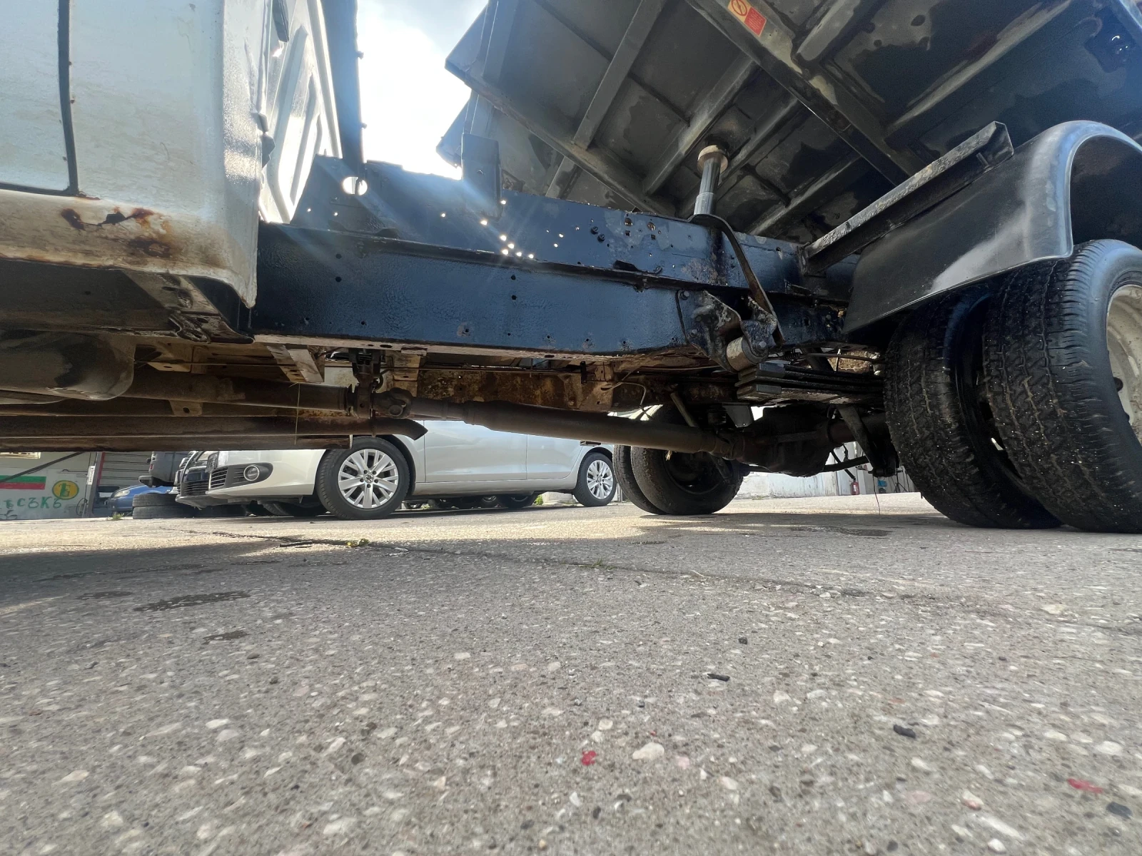 Ford Transit 2.4 5 Тонен Самосвал Б категория, снимка 13 - Бусове и автобуси - 54674671