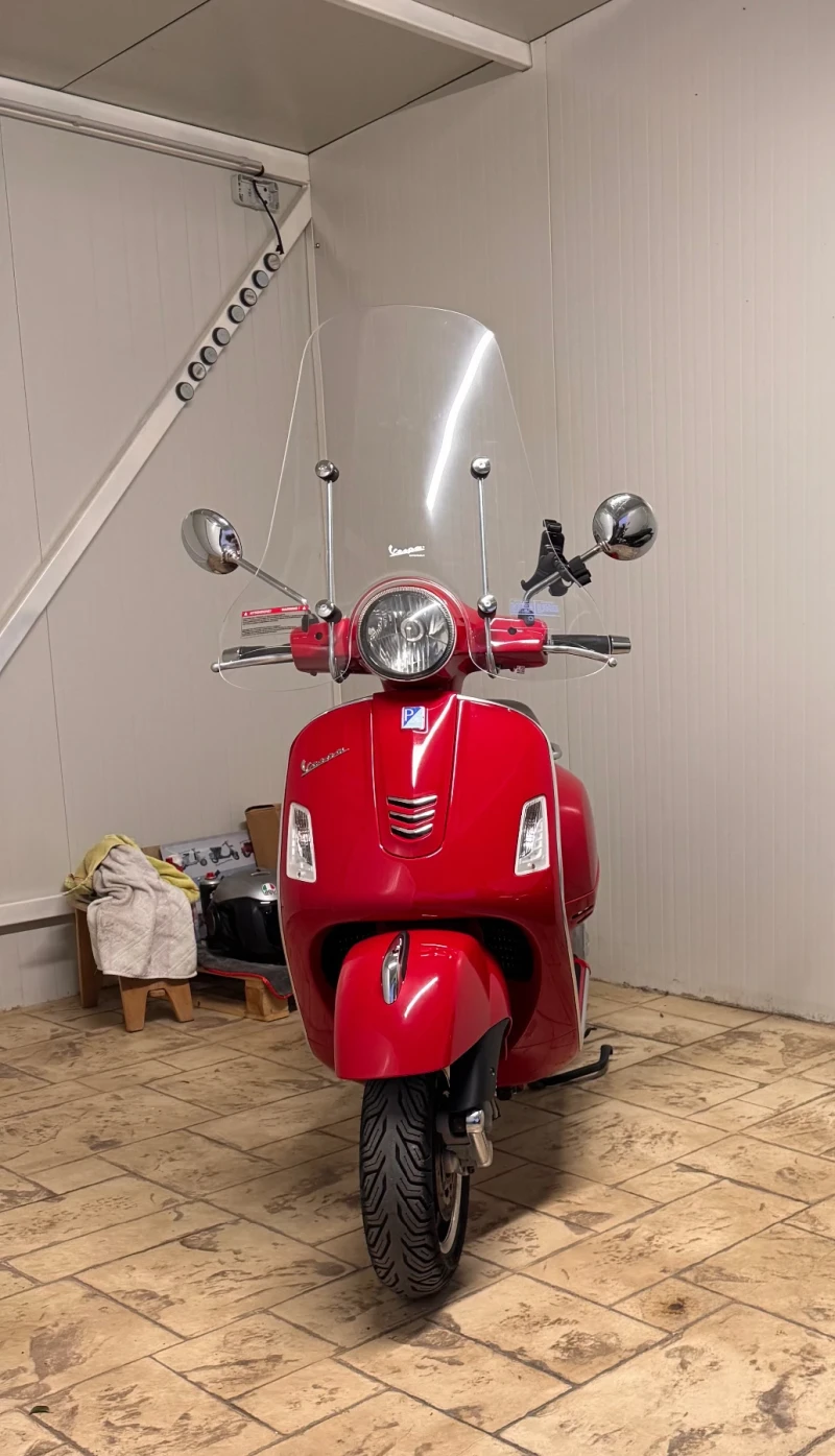 Vespa GTS 300, снимка 1 - Мотоциклети и мототехника - 48437082