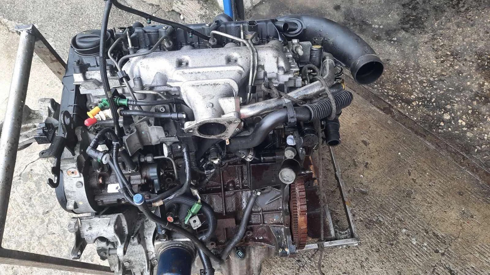  :    607 | Mobile.bg   4