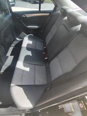 Mercedes-Benz C 220 Авангард, снимка 12