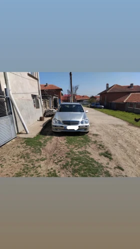 Обява за продажба на Mercedes-Benz C 320 W203 ~8 400 лв. - изображение 1