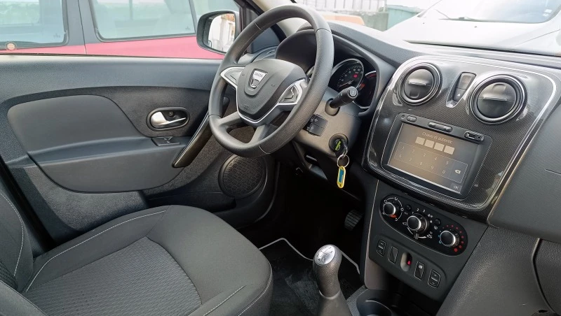 Dacia Logan 1.5DCi MCV, снимка 11 - Автомобили и джипове - 42509510