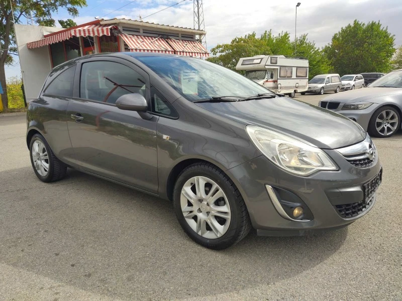 Opel Corsa LPG-ФАБРИЧНА, снимка 1 - Автомобили и джипове - 45177652