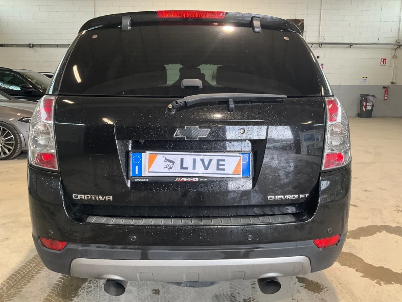 Chevrolet Captiva 3.2i 4WD LPG 7 местна, снимка 6 - Автомобили и джипове - 49553177