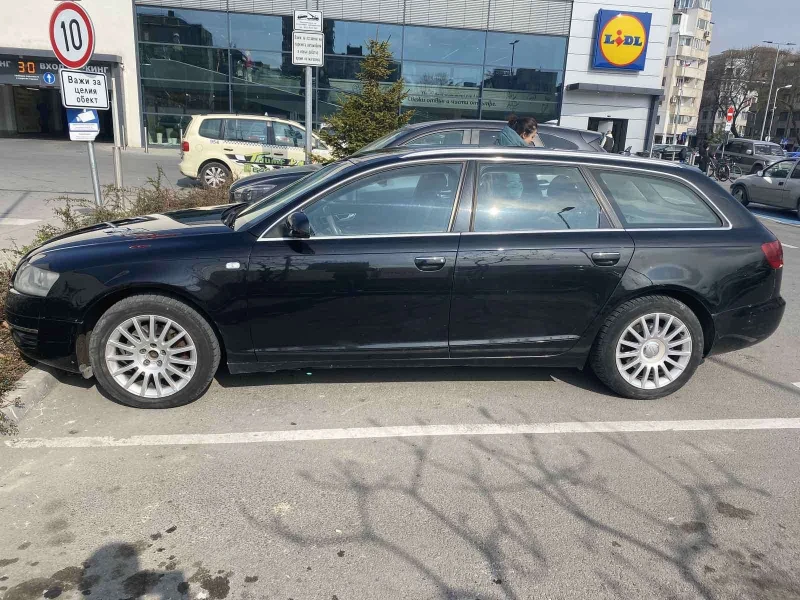 Audi A6 3.0, снимка 4 - Автомобили и джипове - 47796123