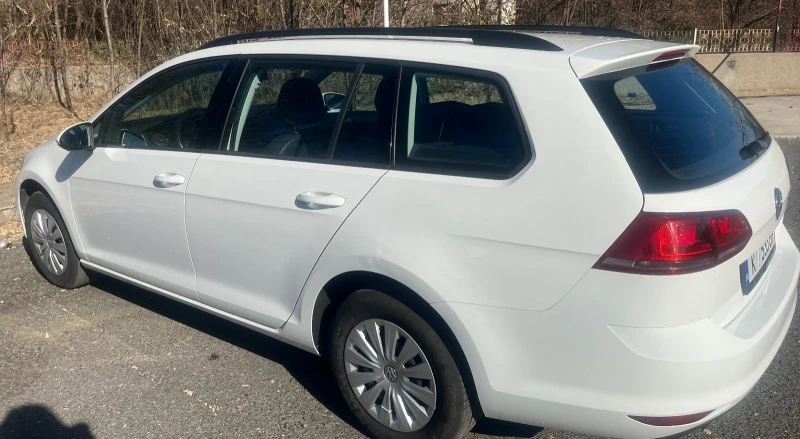 VW Golf 1.6 TDI Регистриран, снимка 5 - Автомобили и джипове - 49144812