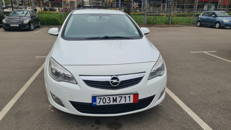 Opel Astra 1.4 ГАЗ, снимка 7 - Автомобили и джипове - 49662458