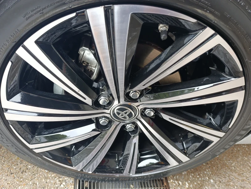 Toyota Corolla, снимка 13 - Автомобили и джипове - 52729355