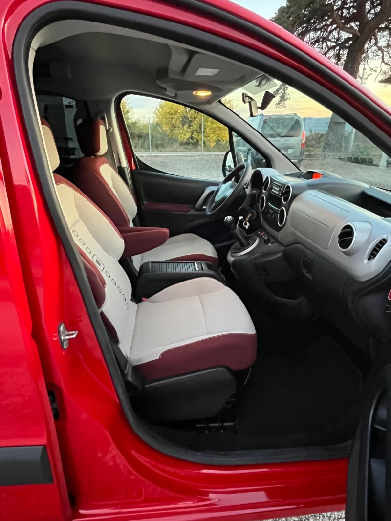 Citroen Berlingo 1.6 HDI FUL!!!, снимка 15 - Автомобили и джипове - 52244600
